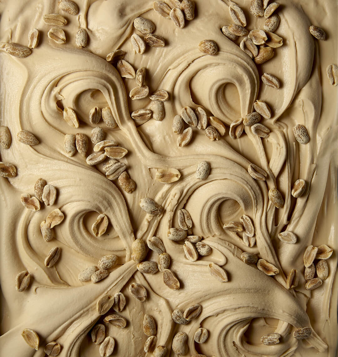 Texture of ice cream, roasted peanut